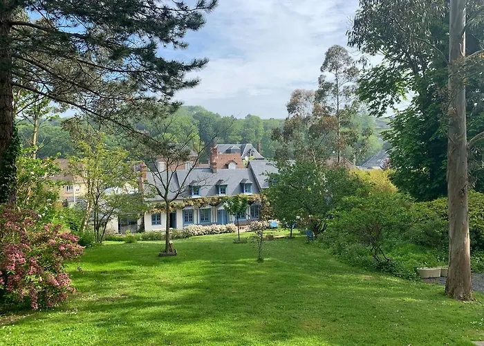 Julia Marie - Familiale Avec Jardin - Saint-valéry-en-caux Maison d'hôtes Saint-Valery-en-Caux